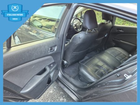 2016 Toyota Prius - thumbnail 18