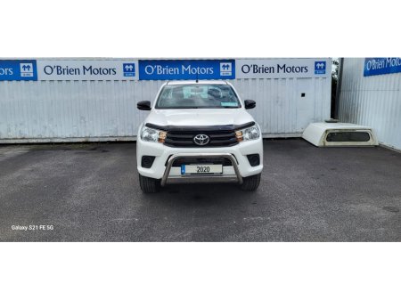 2020 Toyota Hilux ACTIVE PLUS D-4D 4WD DCB €29,998