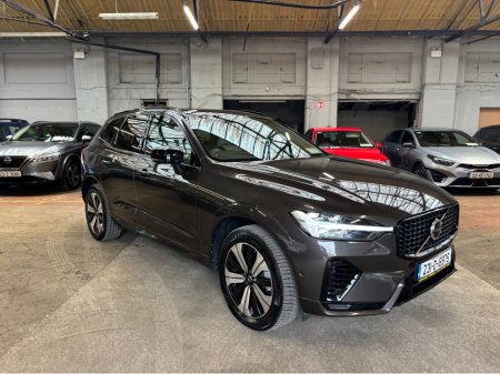 2023 Volvo XC60 - thumbnail 1