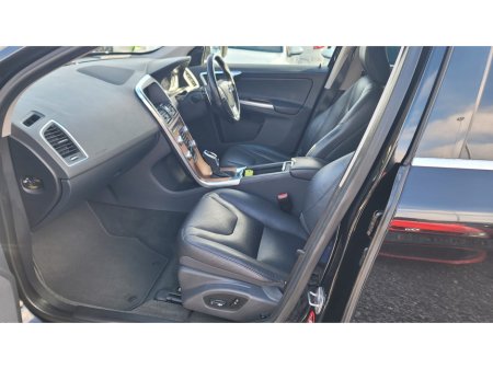 2016 Volvo XC60 - thumbnail 10
