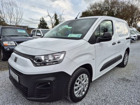 2023 Fiat Doblo - thumbnail 1