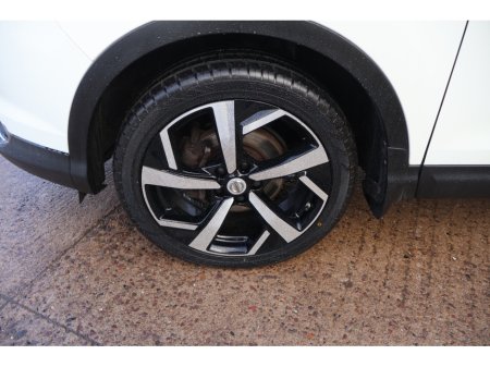 2016 Nissan Qashqai SV Very Low Mileage New Timing Belt & Tyres Exceptional! €13,495 thumbnail