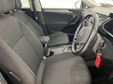 2023 Volkswagen Tiguan A7 LIFE 2.0 TDI D7F 150 5DR AUTO thumbnail