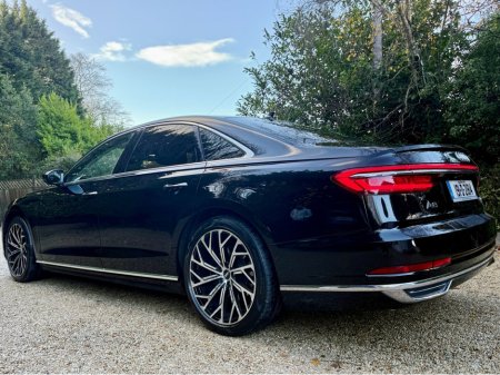 2019 Audi A8 - thumbnail 9