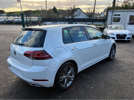 2020 Volkswagen Golf ( 202 REG 1.4 TSI LEATHER LEATHER SEATS VIRTUAL CLOCKS  SAT NAV  LEATHER  SEATS - VIRTUAL CLOCKS -REVERSE CAMERA - NAVIGATION - CARPLAY - ANDROID AUTO- BLIND SPOT REAR TRAFFIC ASSIST - DISCOVER PRO €22,950 thumbnail