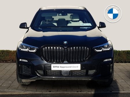 2020 BMW X5 xDrive45e M Sport €53,995 thumbnail
