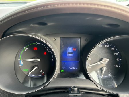 2019 Toyota C-HR 1.8 HYBRID AUTO LOW KM HIGH SPEC €20,950 thumbnail