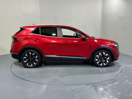 2023 Kia Sportage K3 Plug In Hybrid 4x4 €33,500 thumbnail