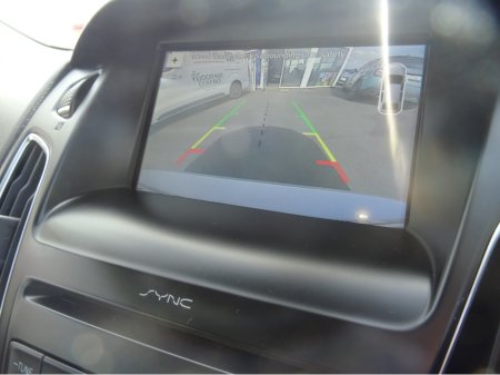 2017 Ford Focus - thumbnail 15