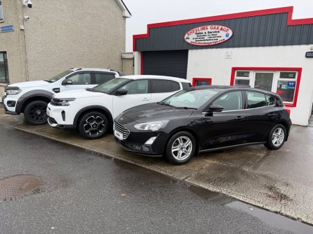 2020 Ford Focus - thumbnail 2