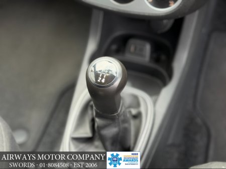 2014 Opel Corsa - thumbnail 11