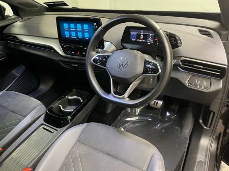 2022 Volkswagen ID.4 Life 77kWh 204HP - Parking Sensors - Sat Nav - Climate Control - Heated Seats - Keyless Seats - Apple CarPlay/Android Auto €23,950 thumbnail