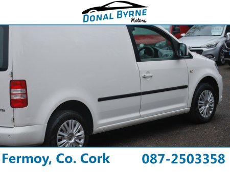 2015 Volkswagen Caddy VAN 1.6 TDI 75HP 5 5SPEED 5DR €9,950 thumbnail