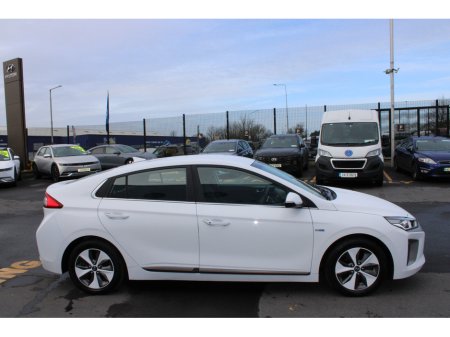 2017 Hyundai Ioniq - thumbnail 6