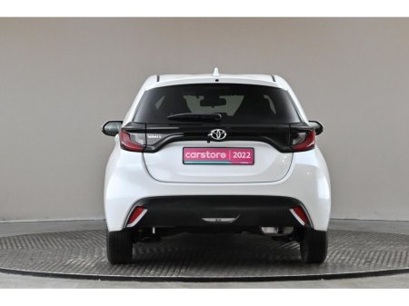 2022 Toyota Yaris - thumbnail 8