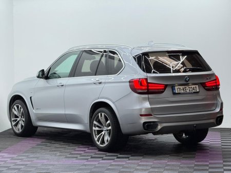 2017 BMW X5 - thumbnail 4