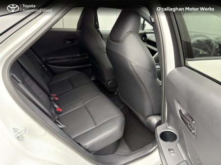 2025 Toyota C-HR - thumbnail 9