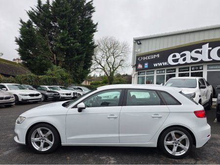 2018 Audi A3 1.4 FULL LEATHER SEATS / VIRTUAL COCKPIT - SMARTPHONE INTERFACE- SATNAV - VIRTUAL COCKPIT - NAVIGATION REVERSING CAMERA -BLIND SPOT - PARKING SENSORS- LEATHER €17,950 thumbnail