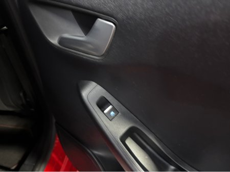 2021 Ford Fiesta 1.0 ST-LINE EDITN 100PS TITANIUM ECOBST 5DR EDITION €14,750 thumbnail