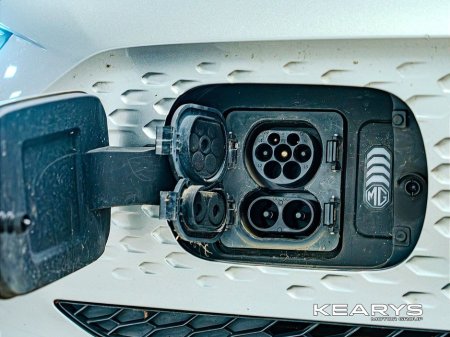 2022 MG ZS - thumbnail 29