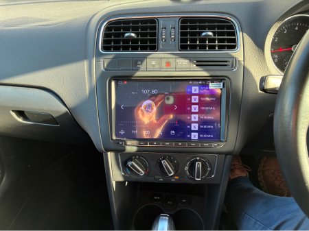 2015 Volkswagen Polo DBA-6RCJZ €12,500 thumbnail