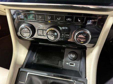 2018 Skoda Superb Style 1.6 Tdi €18,800 thumbnail