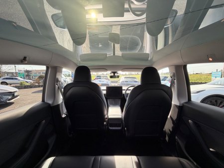 2023 Tesla Model Y - thumbnail 5