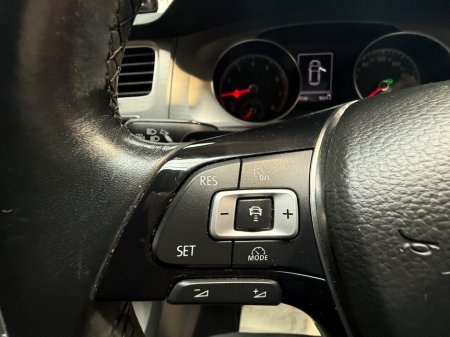 2015 Volkswagen Golf - thumbnail 14