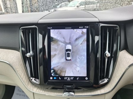 2023 Volvo XC60 - thumbnail 15