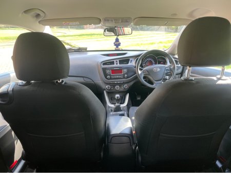 2014 Kia Ceed - thumbnail 10