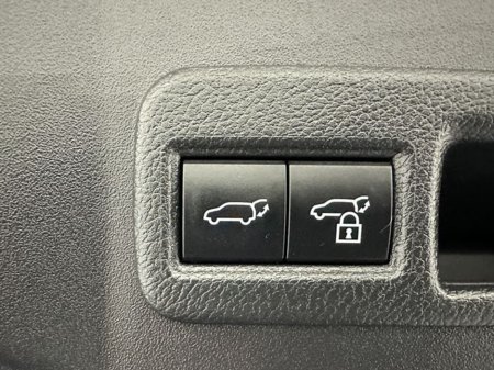 2024 Subaru Solterra - thumbnail 22