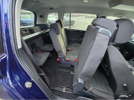 2016 Volkswagen Touran ( 162 REG 1.4 HIGHLINE 7 SEATER CARPLAY ANDROID AUTO LARGE TOUCH SCREEN - SPECIALISING IN IMPORTS OF GERMAN AUTOMATIC HI SPEC €16,950 thumbnail