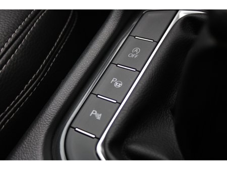 2017 Volkswagen Tiguan - thumbnail 16