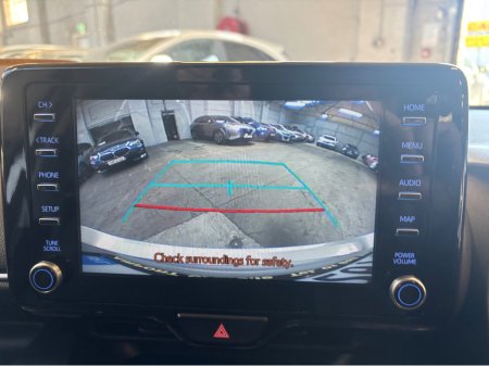 2023 Toyota Yaris - thumbnail 13