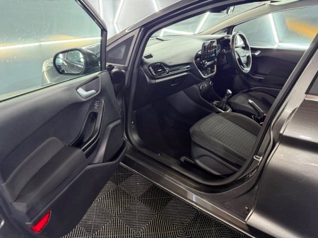 2018 Ford Fiesta 1.1L 85 PS Titanium €11,500 thumbnail