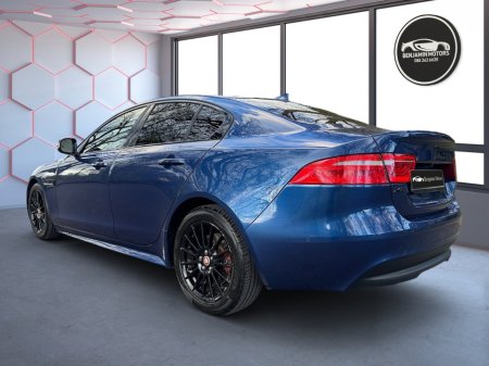 2015 Jaguar XE - thumbnail 6
