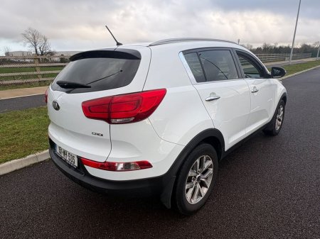 2015 Kia Sportage 1.7 EXL 4DR, Rear Parking Sensors, Reversing Camera, Multi-Function Steering Wheel, Air Conditioning, Alloy Wheels, €12,900 thumbnail