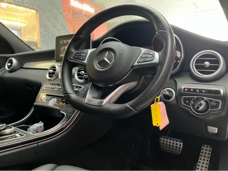 2016 Mercedes-Benz C Class €20950! 2016 MERCEDES-BENZ C220D AVANTGARDE AMG LINE 2.0 AUTOMATIC / CRUISE CONTROL / REVERSE CAMERA / ELECTRIC MEMORY & HEATED SEATS / PADDLE SHIFTERS / AMBIENT LIGHTS AND MORE €20,950 thumbnail