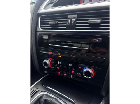 2015 Audi A4 2.0 TDI  TECHNIK ULTRA  163PS 4DR SPORT 35 AUTO €8,750 thumbnail