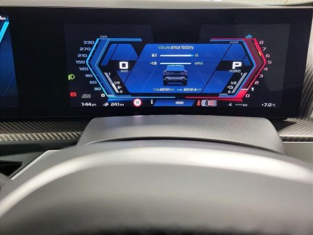 2025 BMW XM - thumbnail 9