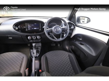 2025 Toyota Aygo X - thumbnail 9