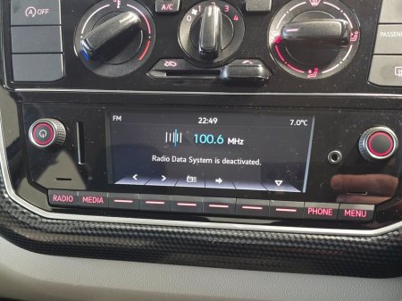 2019 Volkswagen up! - thumbnail 11