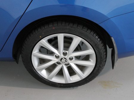 2021 Skoda Fabia - thumbnail 25