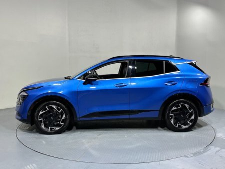 2025 Kia Sportage - thumbnail 4