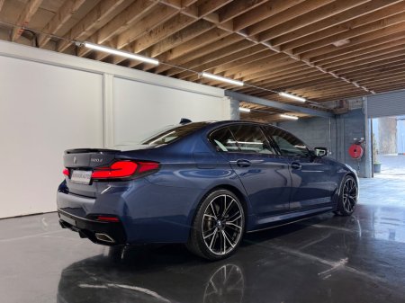 2022 BMW 5 Series  €40,995 thumbnail