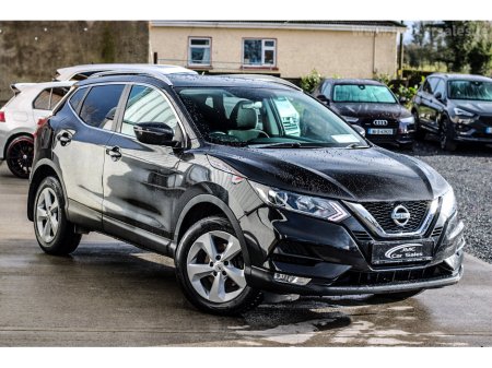 2019 Nissan Qashqai 1.5 DSL SV €13,995 thumbnail