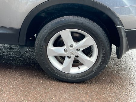 2014 Nissan Qashqai +2 SOLD QASHQAI+2 1.5 + 2 XE 4DR thumbnail