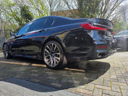 2022 BMW 7 Series - thumbnail 8