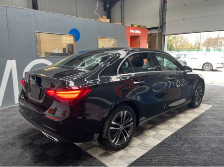 2023 Mercedes-Benz A Class - thumbnail 2