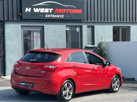 2016 Hyundai i30 - thumbnail 3